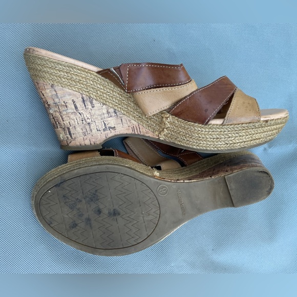 Women's Faded Glory Open Toe Brown & Tan Straps With Cork Like Heel Sandals - Picture 3 of 5